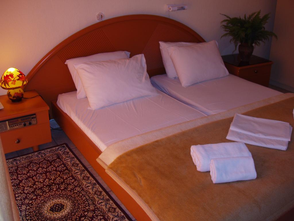 Hotel Lito Paralía Extérieur photo