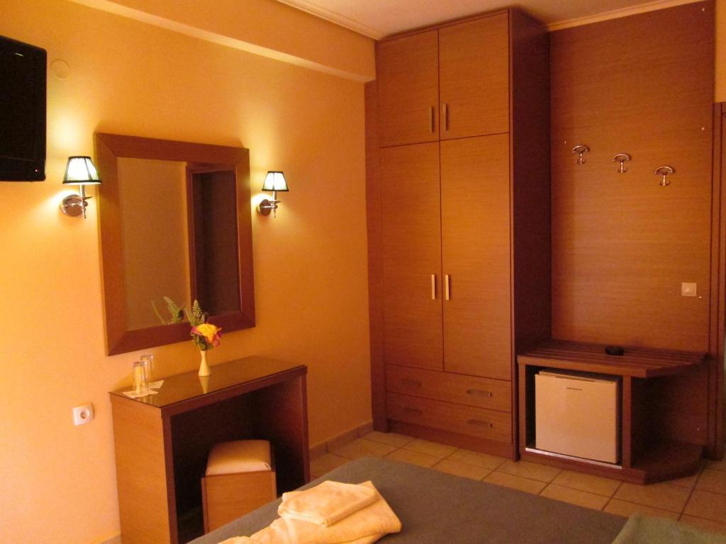 Hotel Lito Paralía Extérieur photo